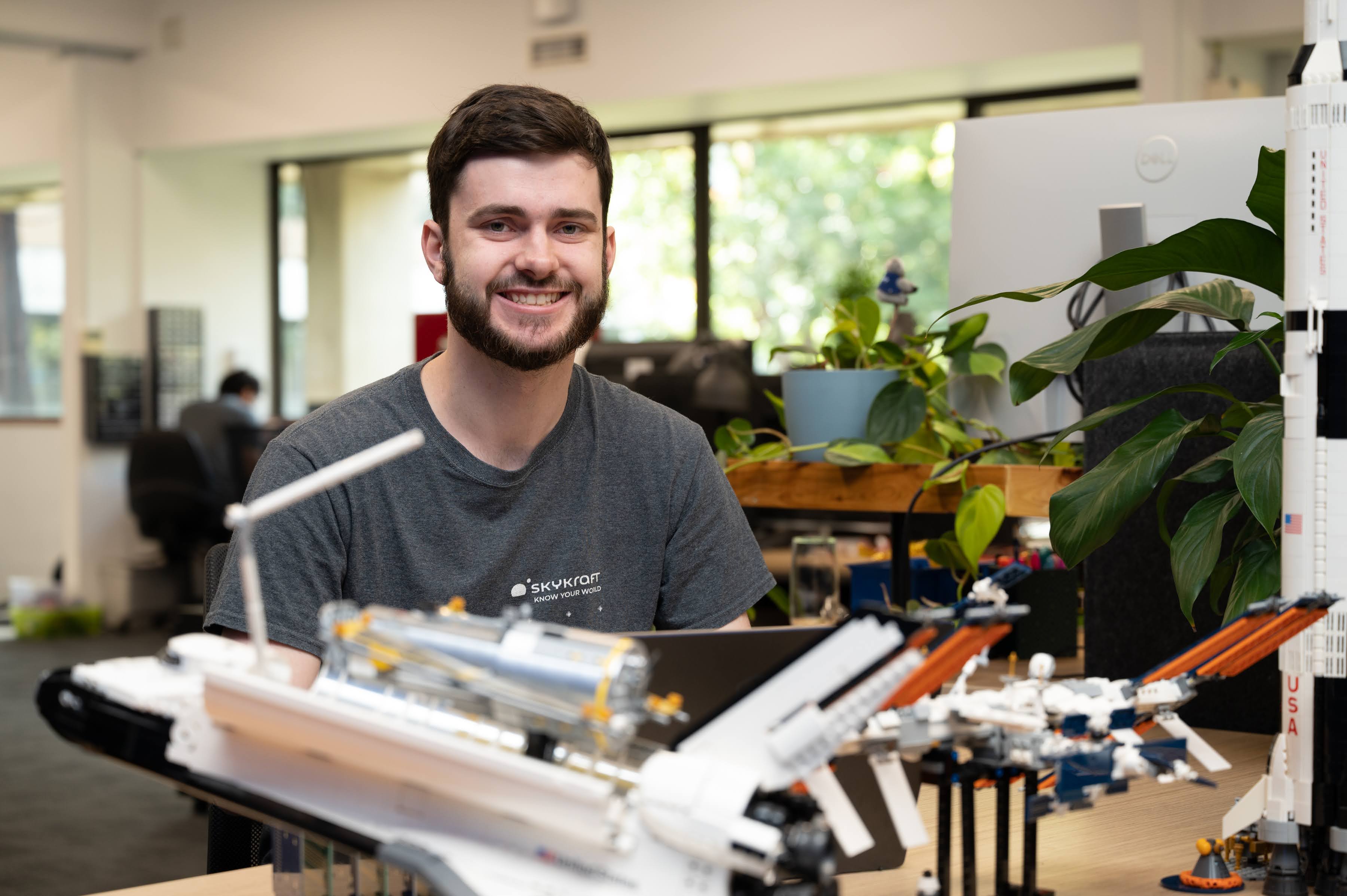 Andrew Gibbs completed his Electrical Engineering degree in 2020 and is now working at UNSW Canberra spinoff space company, Skykraft.